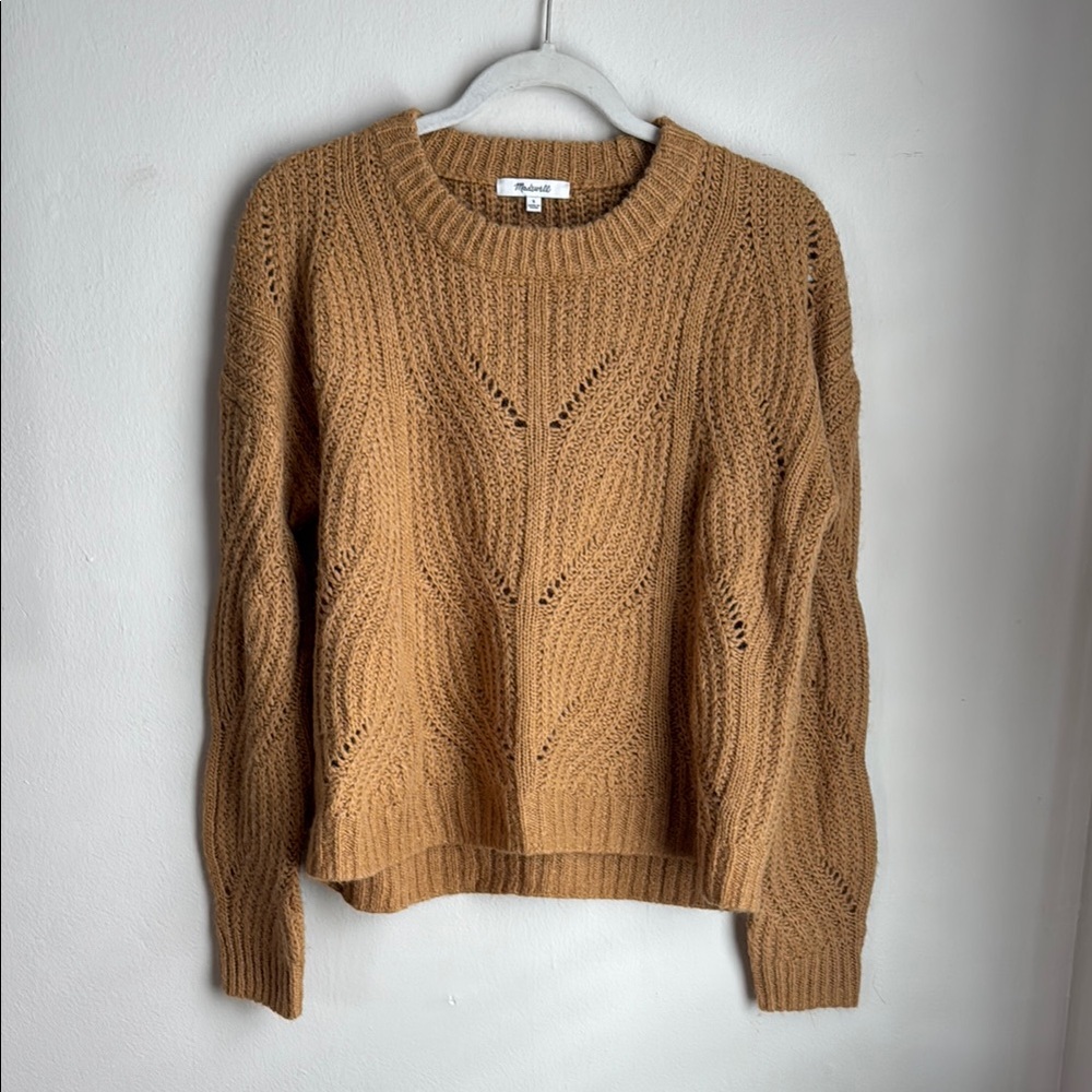 Pullover Sweater